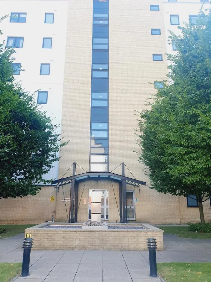 Luxury Canary Wharf Apartment With Free Parking London United Kingdom