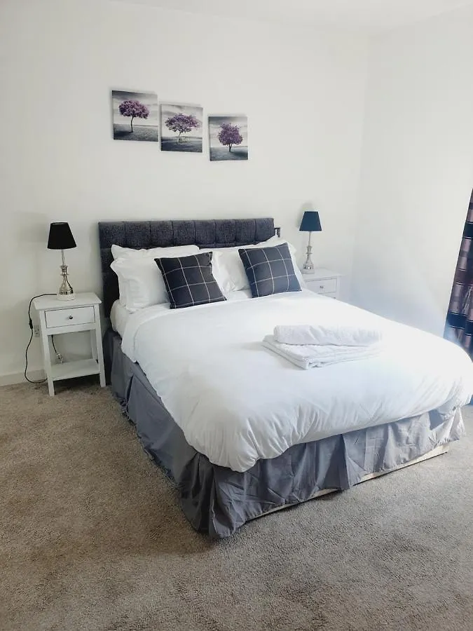 Luxury Canary Wharf Apartment With Free Parking London