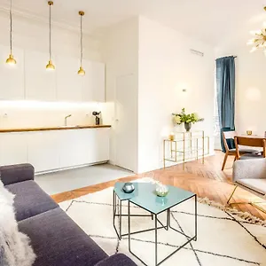 Habitat Parisien - 2br-2ba - Ac - Balcony - Opera , Paris France